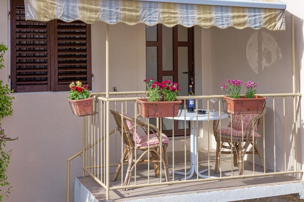 Guesthouse Wish Stari Grad  Pokój zdjęcie