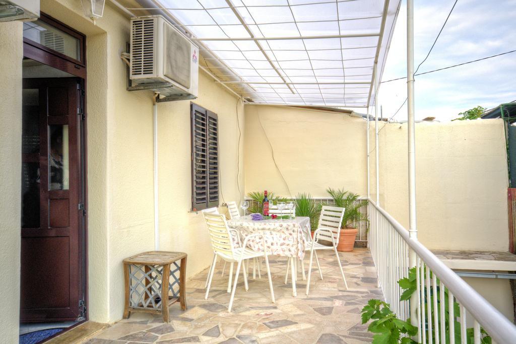 Guesthouse Wish Stari Grad  Zewnętrze zdjęcie