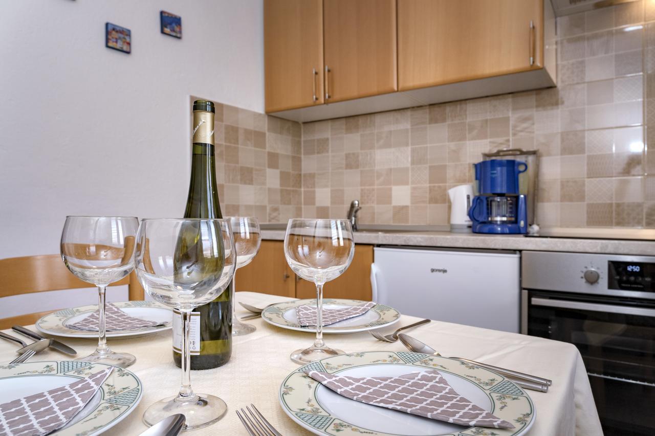 Guesthouse Wish Stari Grad  Zewnętrze zdjęcie