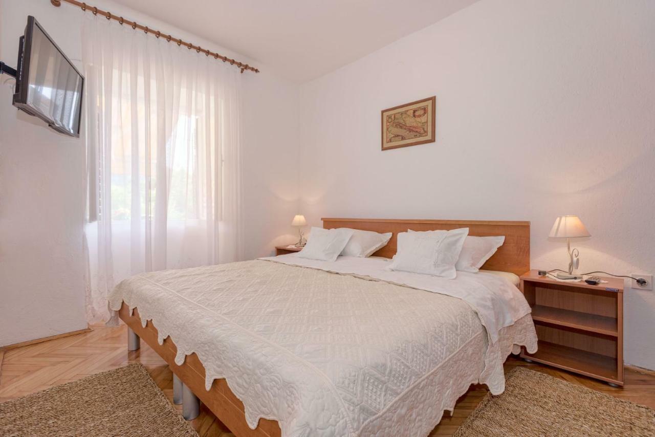 Guesthouse Wish Stari Grad  Zewnętrze zdjęcie